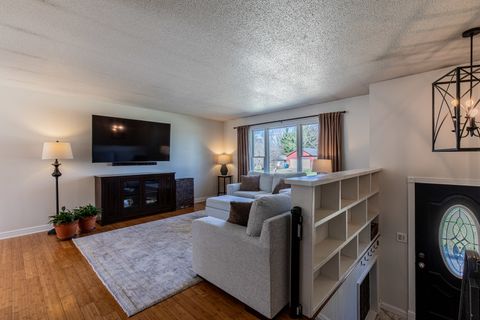 Tiny photo for 216 Bailey Court, Princeton, IL 61356 (MLS # 12586445)