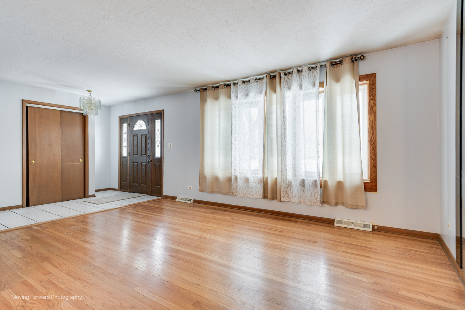 539 W Eggerding Drive