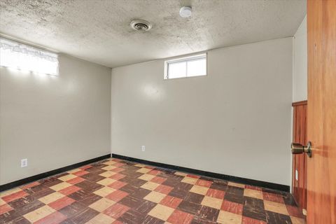 Tiny photo for 275 Wayside Avenue, Decatur, IL 62521 (MLS # 12583695)