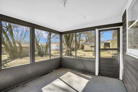 Tiny photo for 275 Wayside Avenue, Decatur, IL 62521 (MLS # 12583695)