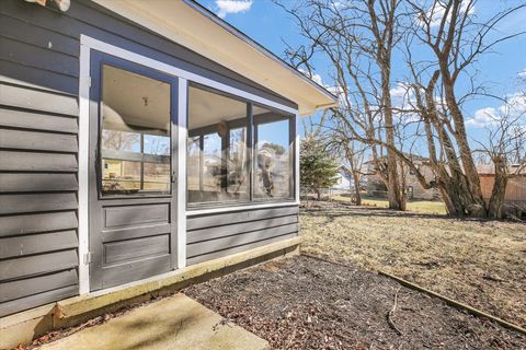 Tiny photo for 275 Wayside Avenue, Decatur, IL 62521 (MLS # 12583695)