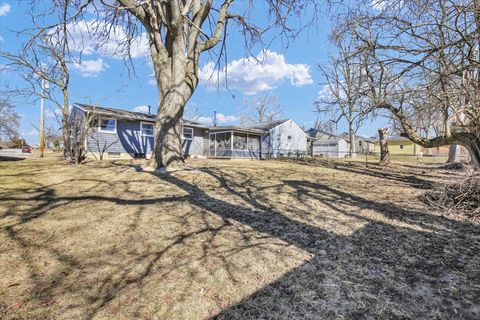 Tiny photo for 275 Wayside Avenue, Decatur, IL 62521 (MLS # 12583695)