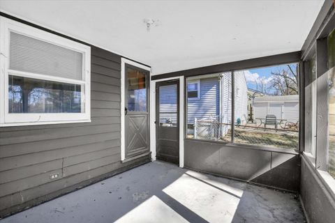 Tiny photo for 275 Wayside Avenue, Decatur, IL 62521 (MLS # 12583695)