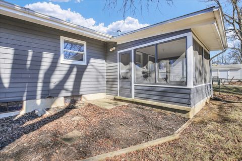 Tiny photo for 275 Wayside Avenue, Decatur, IL 62521 (MLS # 12583695)