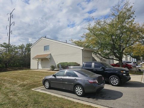 Tiny photo for 307 E Alpine Drive, Glendale Heights, IL 60139 (MLS # 12489413)