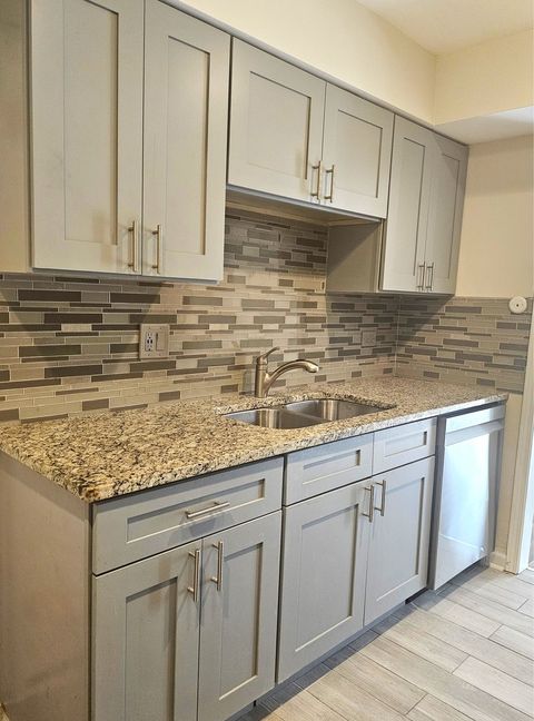 Tiny photo for 307 E Alpine Drive, Glendale Heights, IL 60139 (MLS # 12489413)