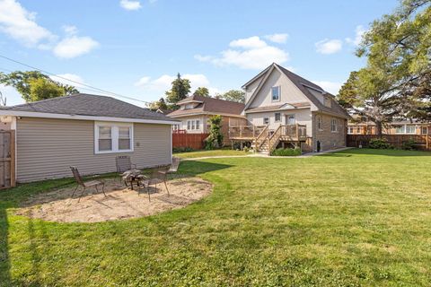 Tiny photo for 151 22nd Avenue, Bellwood, IL 60104 (MLS # 12499669)