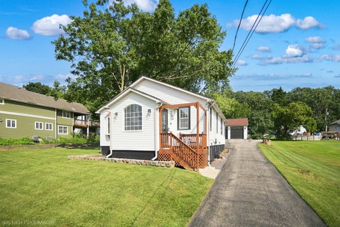 Tiny photo for 19w640 Bluff Road, Lemont, IL 60439 (MLS # 12746462)