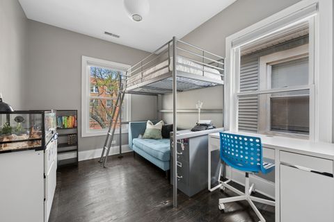Tiny photo for 1463 W SUNNYSIDE Avenue, Chicago, IL 60640 (MLS # 12609597)
