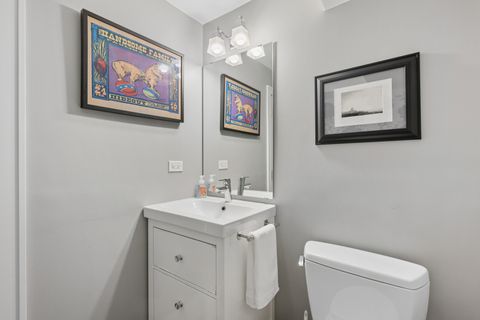 Tiny photo for 1463 W SUNNYSIDE Avenue, Chicago, IL 60640 (MLS # 12609597)