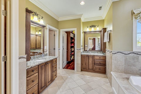 Tiny photo for 428 S Clifton Avenue, Park Ridge, IL 60068 (MLS # 12676479)
