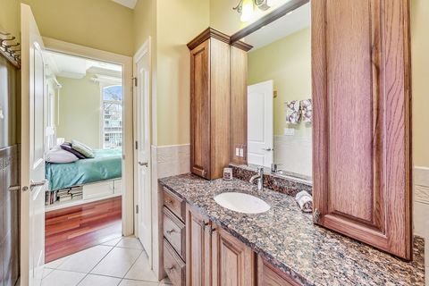 Tiny photo for 428 S Clifton Avenue, Park Ridge, IL 60068 (MLS # 12676479)