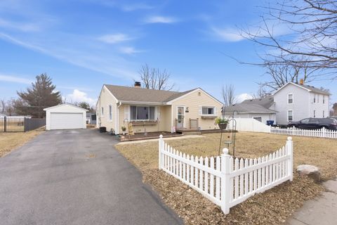 Tiny photo for 204 N WABASSO Street, Minooka, IL 60447 (MLS # 12574682)