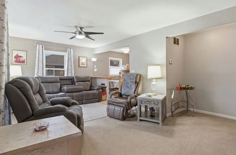 Tiny photo for 204 N WABASSO Street, Minooka, IL 60447 (MLS # 12574682)