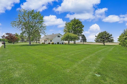 Tiny photo for 137 Chippewa Drive, Loda, IL 60948 (MLS # 12756120)