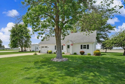Tiny photo for 137 Chippewa Drive, Loda, IL 60948 (MLS # 12756120)