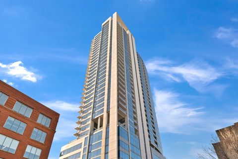 303 W OHIO Street 2105 Chicago IL 60610