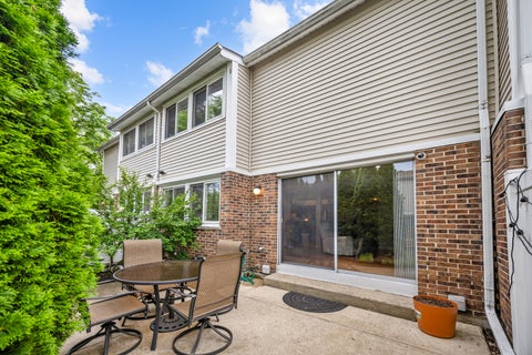 Tiny photo for 443 Partridge Lane #443, Deerfield, IL 60015 (MLS # 12688801)
