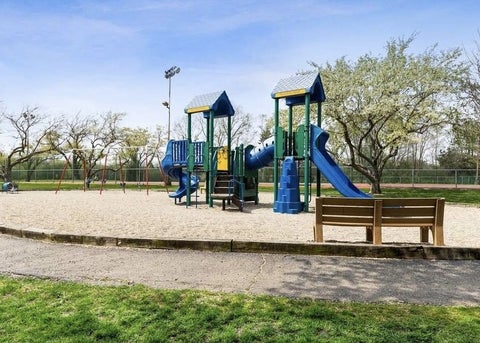 Tiny photo for 443 Partridge Lane #443, Deerfield, IL 60015 (MLS # 12688801)