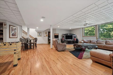 Tiny photo for 925 N River Road, Algonquin, IL 60102 (MLS # 12508275)