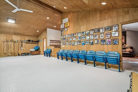 Tiny photo for 925 N River Road, Algonquin, IL 60102 (MLS # 12508275)