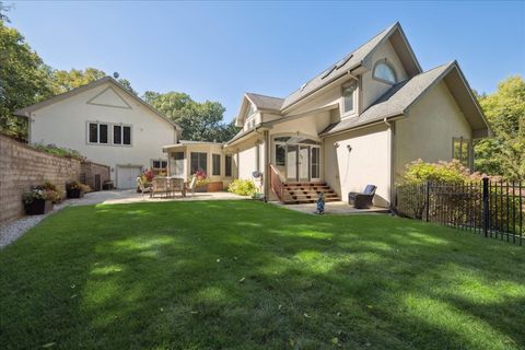 Tiny photo for 925 N River Road, Algonquin, IL 60102 (MLS # 12508275)