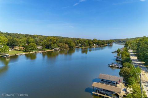 Tiny photo for 925 N River Road, Algonquin, IL 60102 (MLS # 12508275)