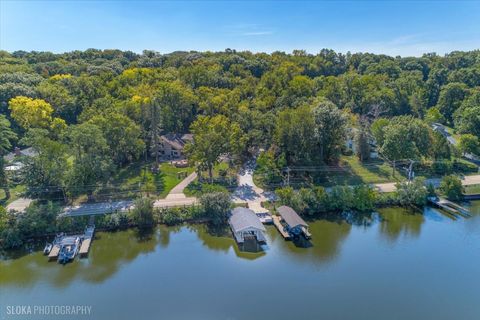 Tiny photo for 925 N River Road, Algonquin, IL 60102 (MLS # 12508275)