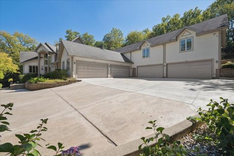 Tiny photo for 925 N River Road, Algonquin, IL 60102 (MLS # 12508275)