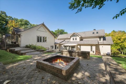 Tiny photo for 925 N River Road, Algonquin, IL 60102 (MLS # 12508275)