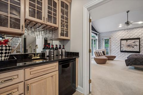 Tiny photo for 925 N River Road, Algonquin, IL 60102 (MLS # 12508275)