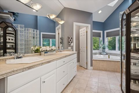 Tiny photo for 925 N River Road, Algonquin, IL 60102 (MLS # 12508275)