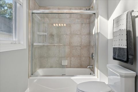 Tiny photo for 925 N River Road, Algonquin, IL 60102 (MLS # 12508275)