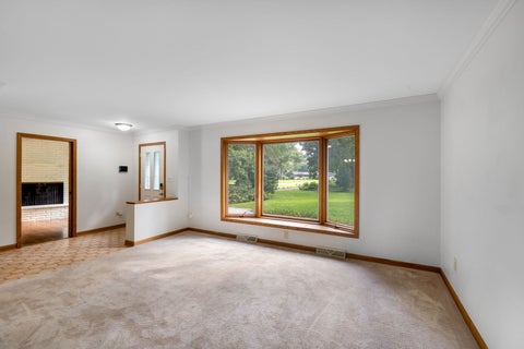 Tiny photo for 749 N Sharon Drive, Woodstock, IL 60098 (MLS # 12763092)