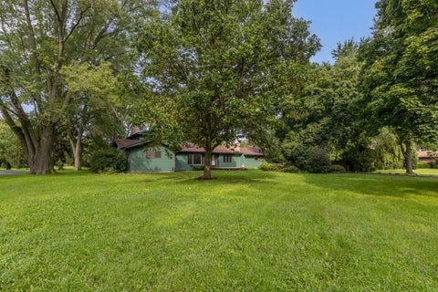 Photo of 749 N Sharon Drive, Woodstock, IL 60098 (MLS # 12763092)