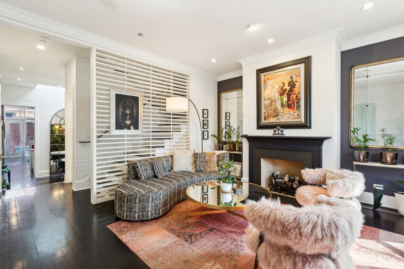 844 W WEBSTER Avenue