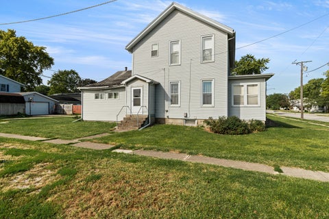 Tiny photo for 626 E Howard Street, Pontiac, IL 61764 (MLS # 12756932)
