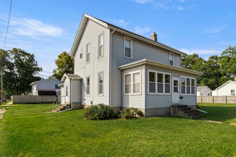 Photo of 626 E Howard Street, Pontiac, IL 61764 (MLS # 12756932)