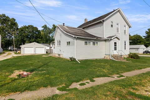 Tiny photo for 626 E Howard Street, Pontiac, IL 61764 (MLS # 12756932)