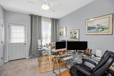 Tiny photo for 4012 N Clark Street, Chicago, IL 60613 (MLS # 12628091)