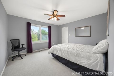 Tiny photo for 2875 Carriage Way, Aurora, IL 60504 (MLS # 12600399)