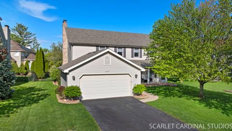 Photo of 2875 Carriage Way, Aurora, IL 60504 (MLS # 12600399)