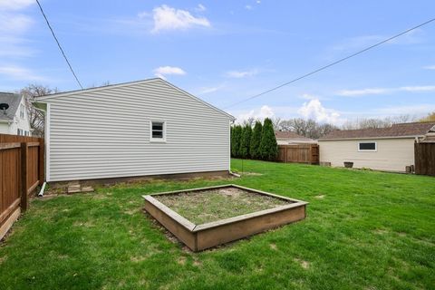 Tiny photo for 3017 37th Avenue, Rock Island, IL 61201 (MLS # 12614171)