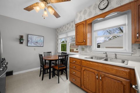 Tiny photo for 3017 37th Avenue, Rock Island, IL 61201 (MLS # 12614171)