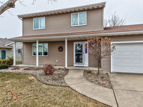 Tiny photo for 1415 Dairy Lane, Ottawa, IL 61350 (MLS # 12560992)