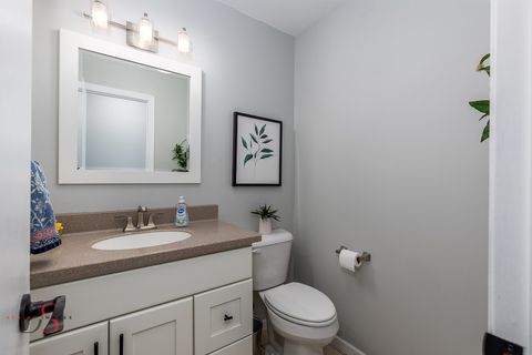 Tiny photo for 1415 Dairy Lane, Ottawa, IL 61350 (MLS # 12560992)