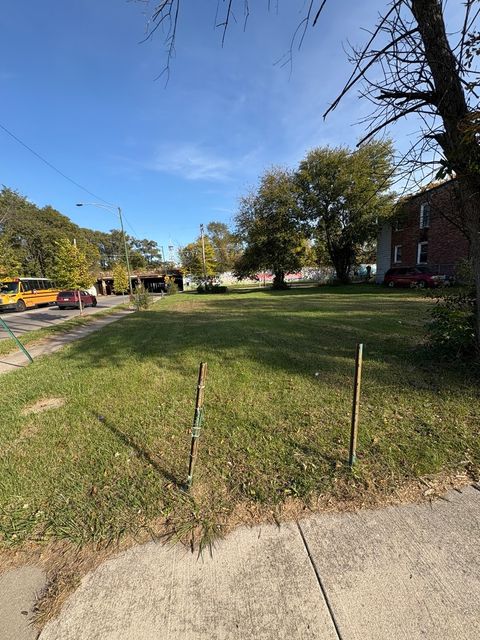 7603 S Lowe Avenue Chicago IL 60620