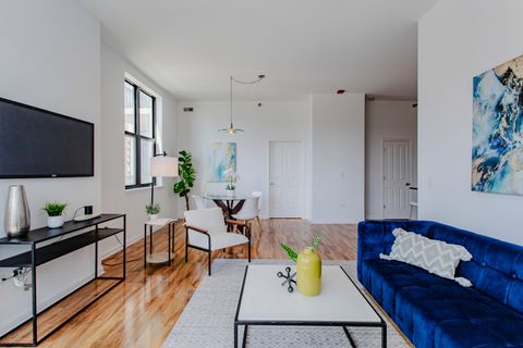 Tiny photo for 1464 S Michigan Avenue #704, Chicago, IL 60605 (MLS # 12463347)