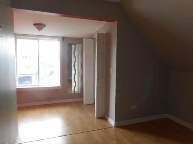 3027 Clarence Avenue