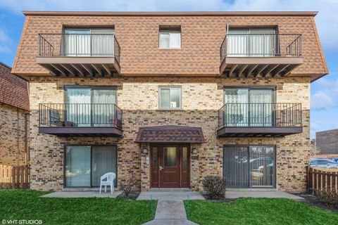 A home in Des Plaines